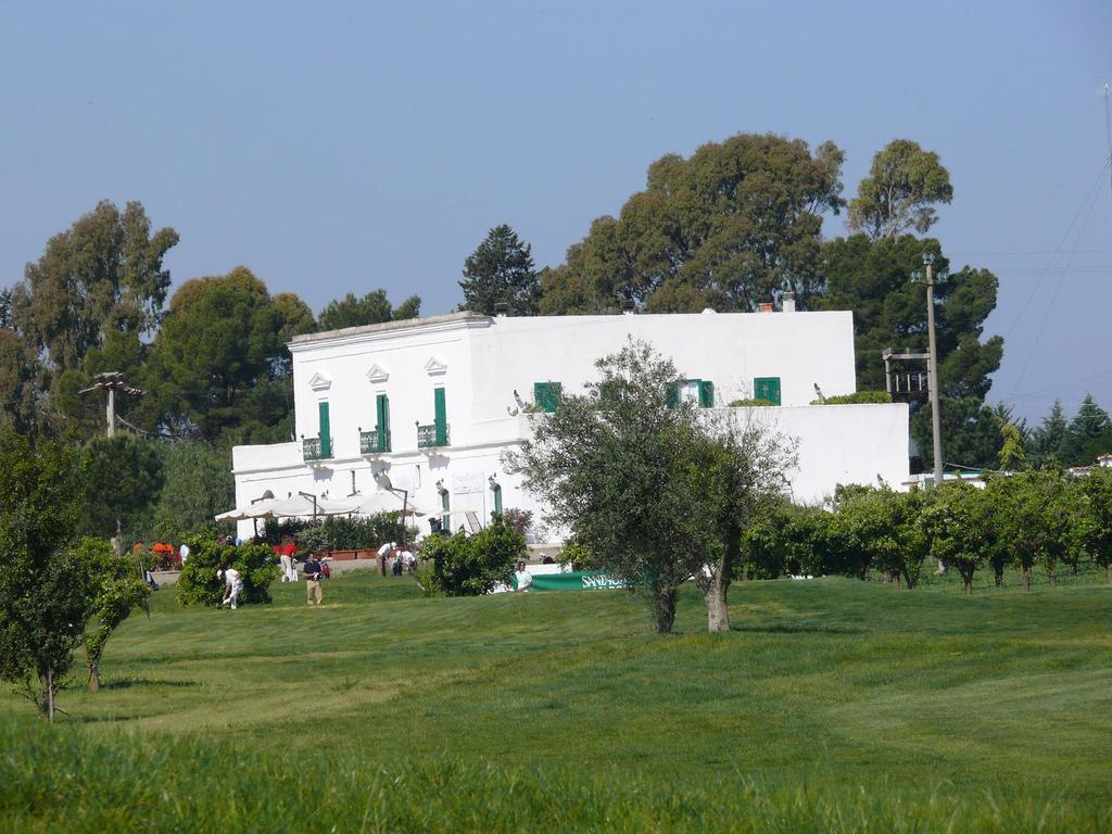 Golf Club Metaponto Casa de hóspedes Exterior foto